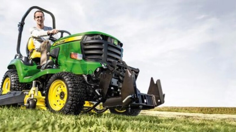 John Deere Serie X900