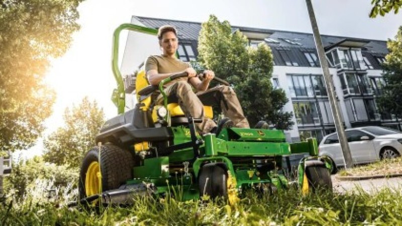 Mäher mit Nullwenderadius für den gewerblichen Einsatz