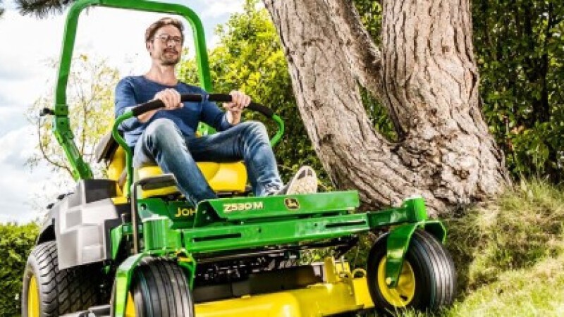 John Deere ZTrak Mäher mit Nullwenderadius